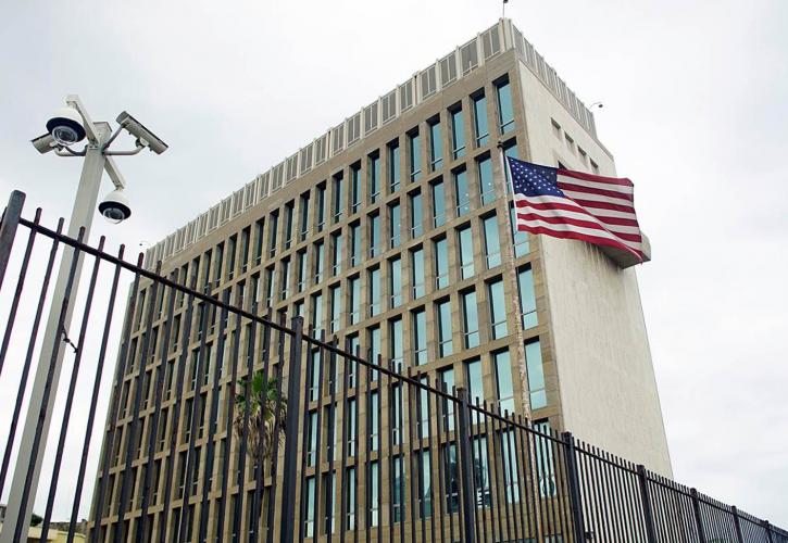 Κούβα: Απομακρύνονται τα 3/5 του προσωπικού της πρεσβείας των ΗΠΑ