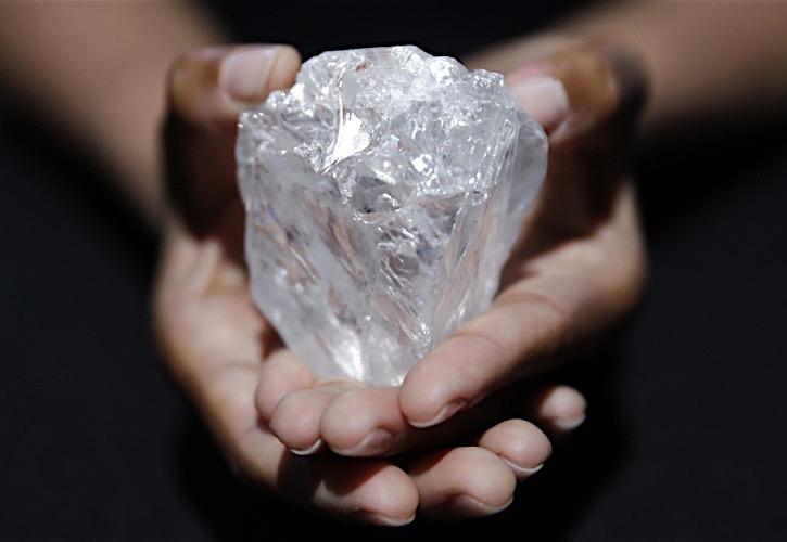 Με «σκόντο» πουλήθηκε το μεγαλύτερο διαμάντι του αιώνα