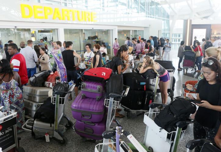 9 εκατ. αποζημίωση δικαιούνται οι Έλληνες επιβάτες από τις αεροπορικές