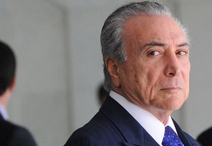 Βραζιλία: Στο προεδρικό μέγαρο εισέβαλε οδηγός με το όχημά του