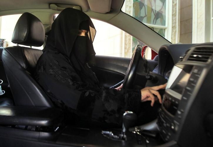 Ποιος θα πουλήσει αμάξια στις γυναίκες της Σαουδικής Αραβίας;