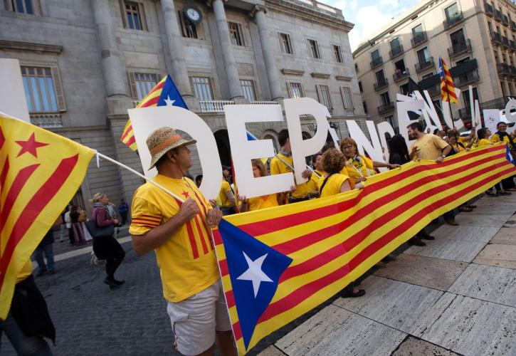 Καταλονία: Η Μαδρίτη «κατέστησε αναξιόπιστο» το δημοψήφισμα