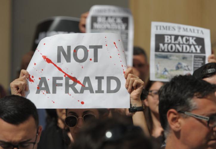 «Δεν φοβόμαστε» δηλώνουν Μαλτέζοι διαδηλωτές
