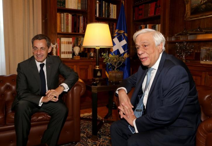 Ισχυρότερη Ευρώπη θέλουν Παυλόπουλος και Σαρκοζί (pics)