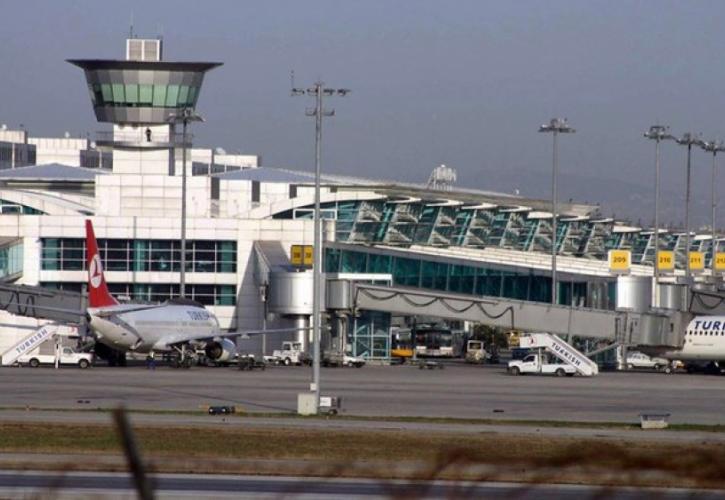 Απειλή για βόμβα σε αεροπλάνο στο αεροδρόμιο Ατατούρκ