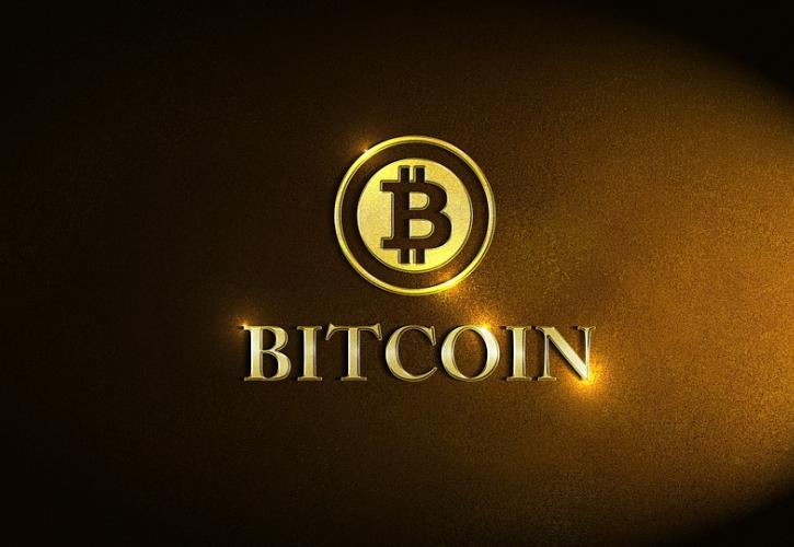 «Έσπασε» το φράγμα των 15.000 δολαρίων το Bitcoin