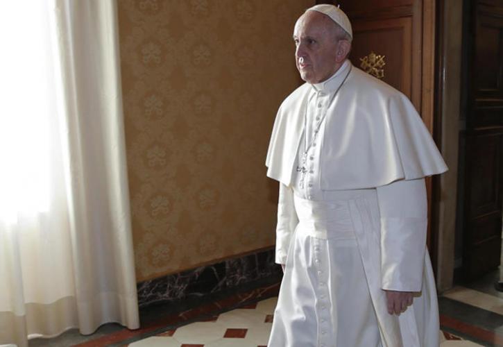 Πάπας: Συγγνώμη από τα θύματα των παιδεραστών ιερέων