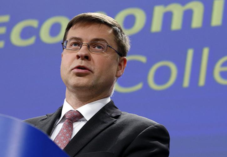 Dombrovskis:Η Ελλάδα μπορεί να επιστρέψει στην ανάπτυξη