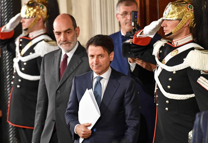 Εν αναμονή της ανακοίνωσης της νέας κυβέρνησης η Ιταλία