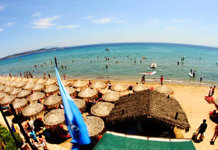Οι 22 παραλίες της Αττικής με μολυσμένα νερά