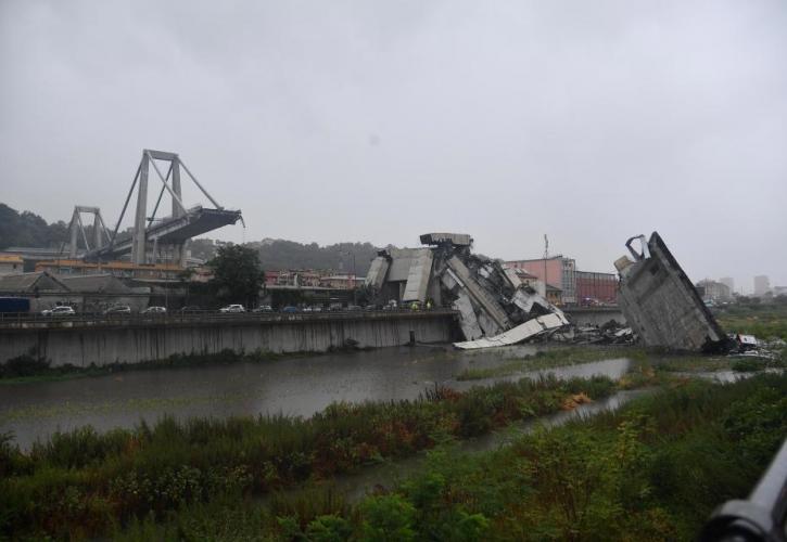 Τουλάχιστον 35 οι νεκροί από την κατάρρευση της γέφυρας στη Γένοβα (vids)