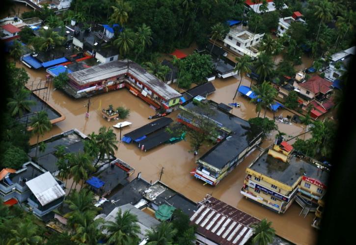Στους 357 οι νεκροί από τις πλημμύρες στην Ινδία