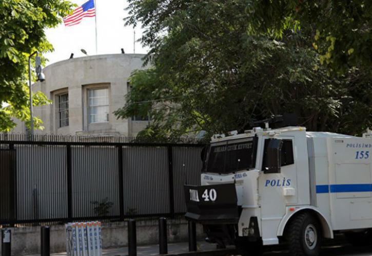 Πυροβολισμοί κατά της πρεσβείας των ΗΠΑ στην Τουρκία (vid)