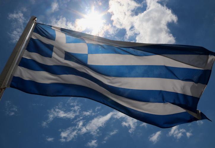 «Η Ελλάδα πειραματόζωο μαθητευόμενων μάγων»
