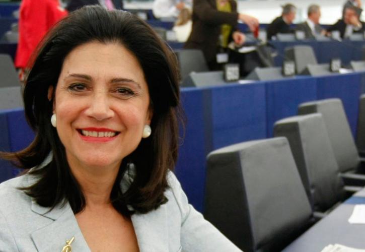 Ρόδη Κράτσα - Τσαγκαροπούλου: Θεωρώ ιδιαίτερη τιμή την υποψηφιότητά μου
