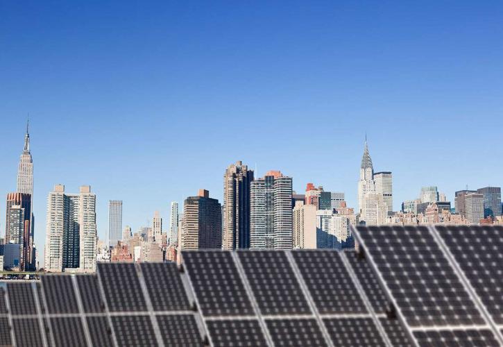 Η Νέα Υόρκη «βάζει στοίχημα» για την ηλιακή ενέργεια