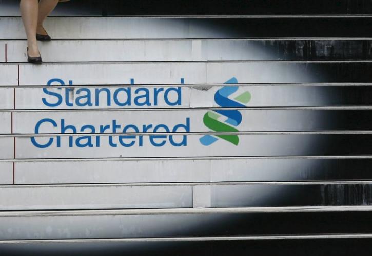 Standard Chartered: Περικοπή 15.000 θέσεων εργασίας