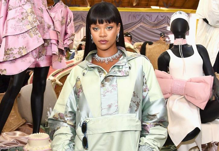 Καλπάζουν τα κέρδη της Puma με «αναβάτη» τη Rihanna