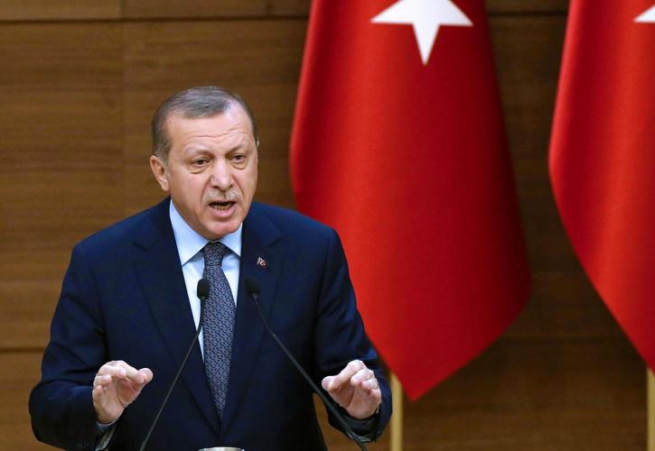 Erdogan - May: Ευκαιρία οι συνομιλίες της Γενεύης