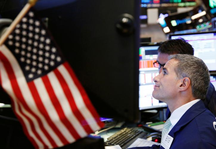 Ο εμπορικός πόλεμος «τρομάζει» τη Wall Street - Εβδομαδιαίες απώλειες