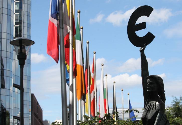 Το ισχυρό ευρώ δεν στέκεται εμπόδιο στην ανάπτυξη