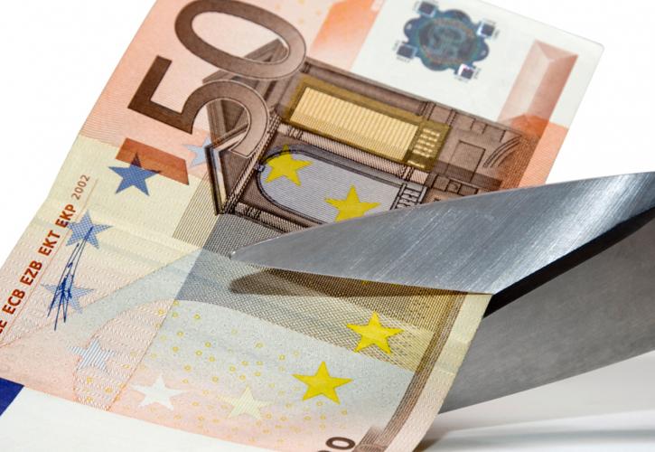 Μισθό κάτω από 600 ευρώ παίρνει ένας στους τρεις εργαζόμενους