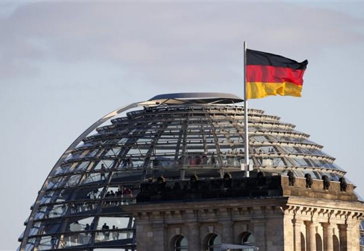Την πλήρη κατάργηση της πλαστικής σακούλας σχεδιάζει η γερμανική κυβέρνηση