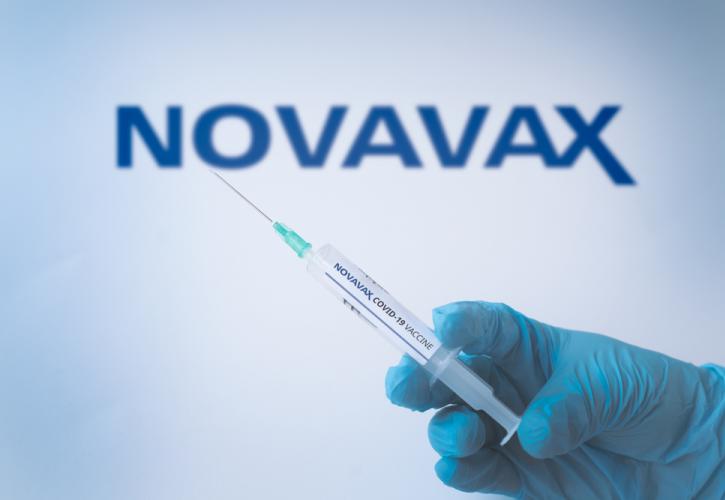 Novavax: «Εκτόξευση» 130% για τη μετοχή μετά τη συμφωνία 1,4 δισ. με τη Sanofi για εμβόλια Covid