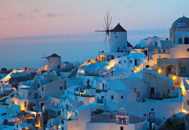 TUI: Οι Αυστριακοί επιλέγουν και το 2018 την Ελλάδα για διακοπές