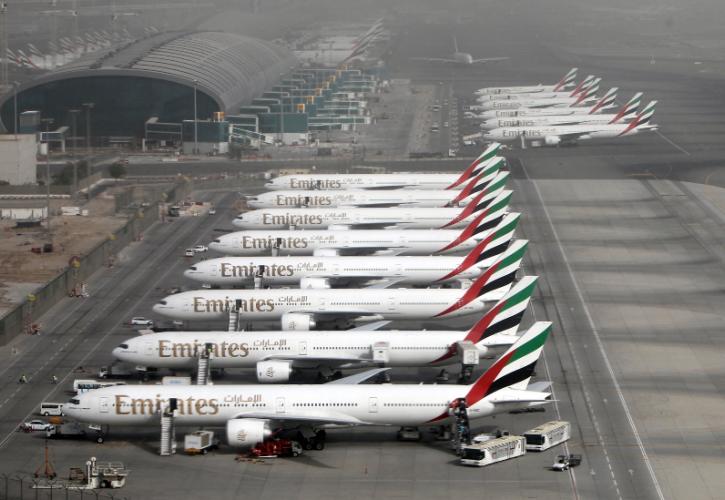 H Emirates προκαλεί τους Αμερικάνους μέσω… Αθήνας
