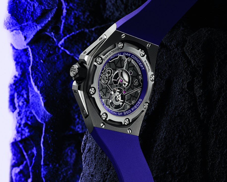 Royal Oak Concept “Black Panther” Flying Tourbillon