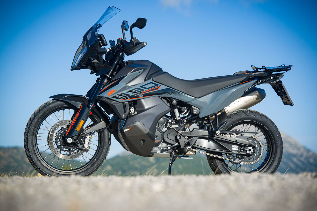 KTM 890 Adventure Ο ορισμός του on/off Insider