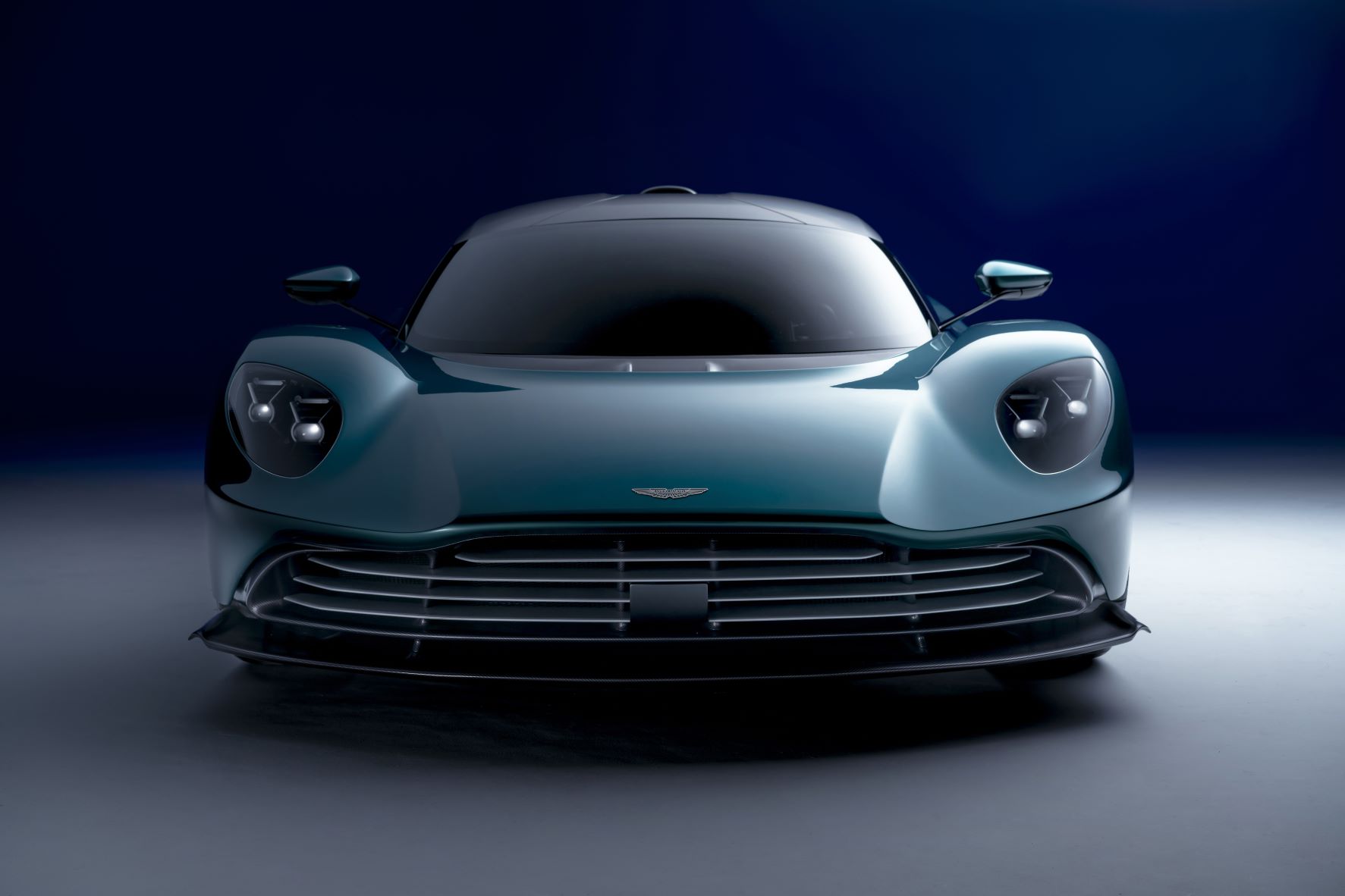 Aston Martin Vallhalla