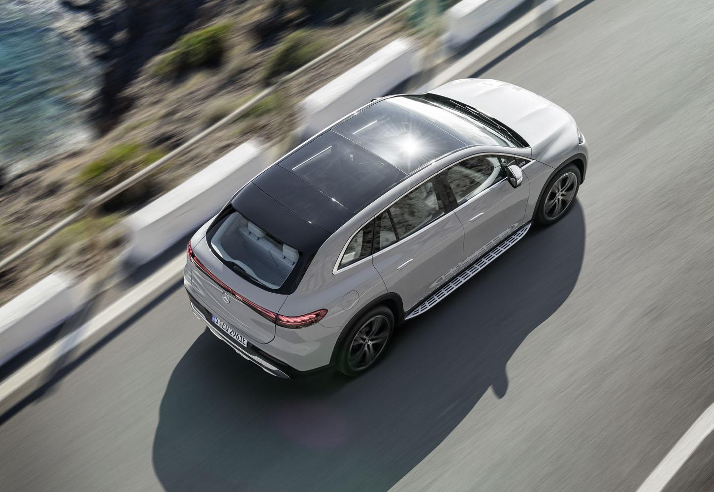 Mercedes EQS SUV
