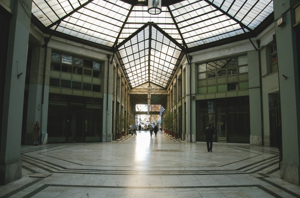Εν αναμονή της ανάπλασης των Στοών Αρσακείου ο Σάμι Φάις | Insider