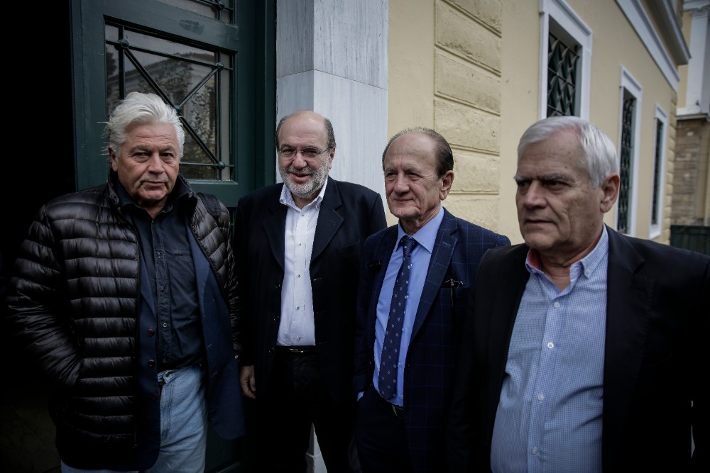 Αλεξιάδης