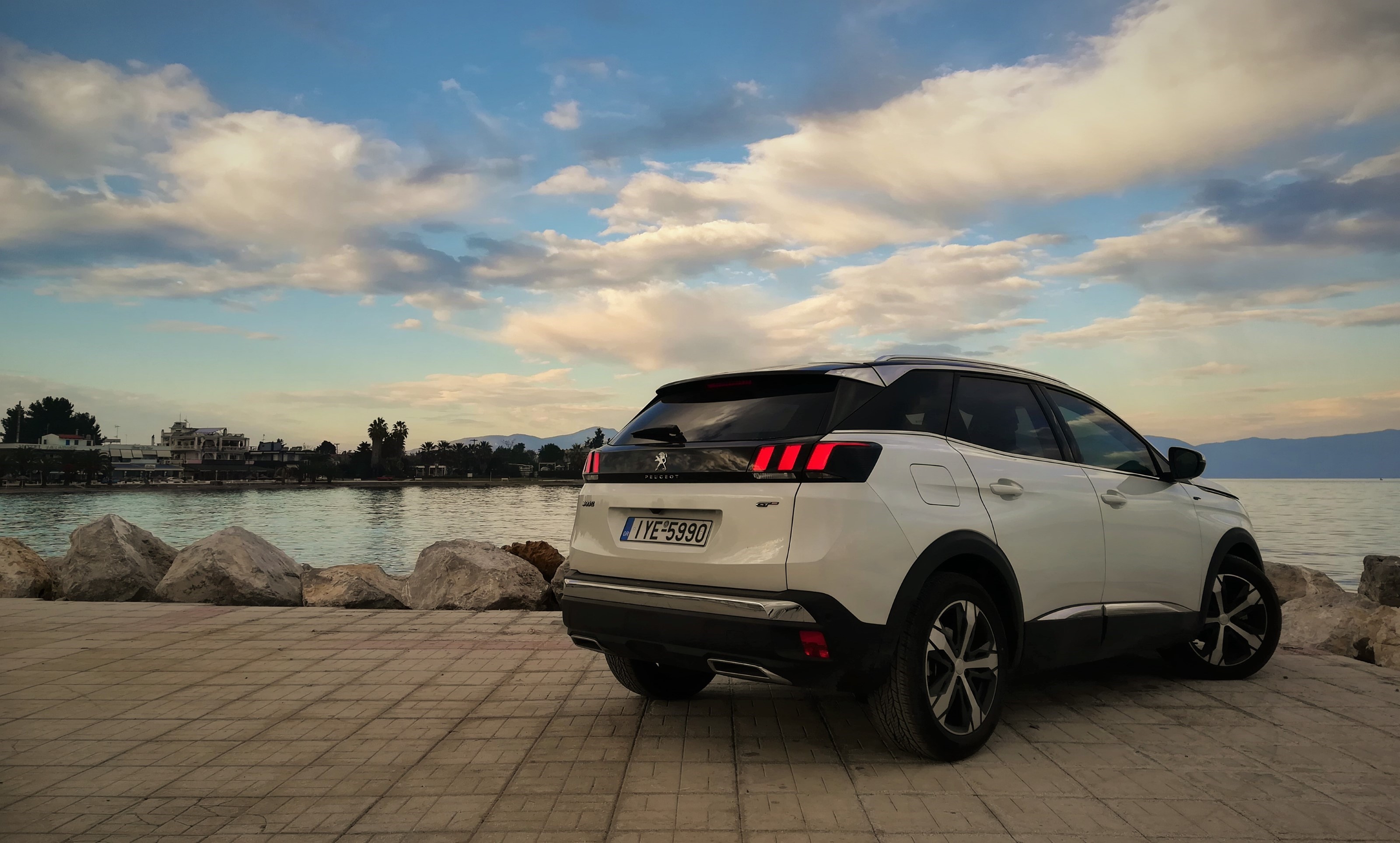 Peugeot 3008 GT EAT8