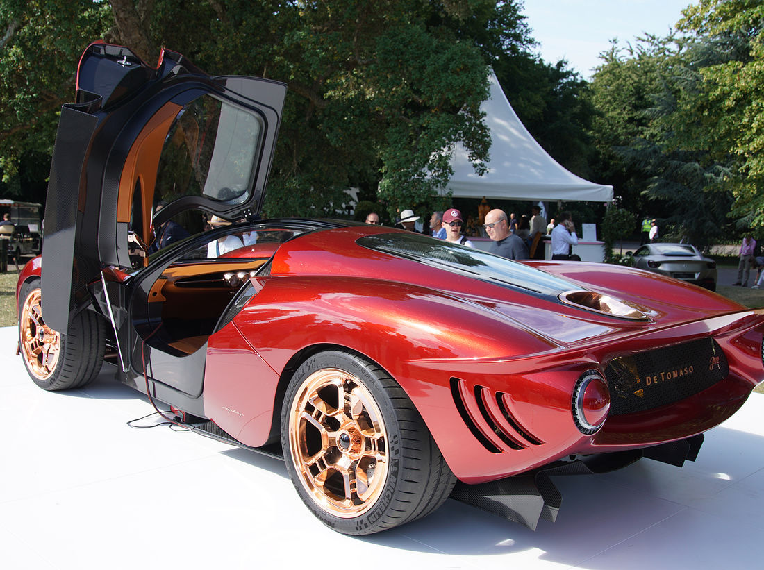 Eντυπωσιακές γραμμές για την De Tomaso P72