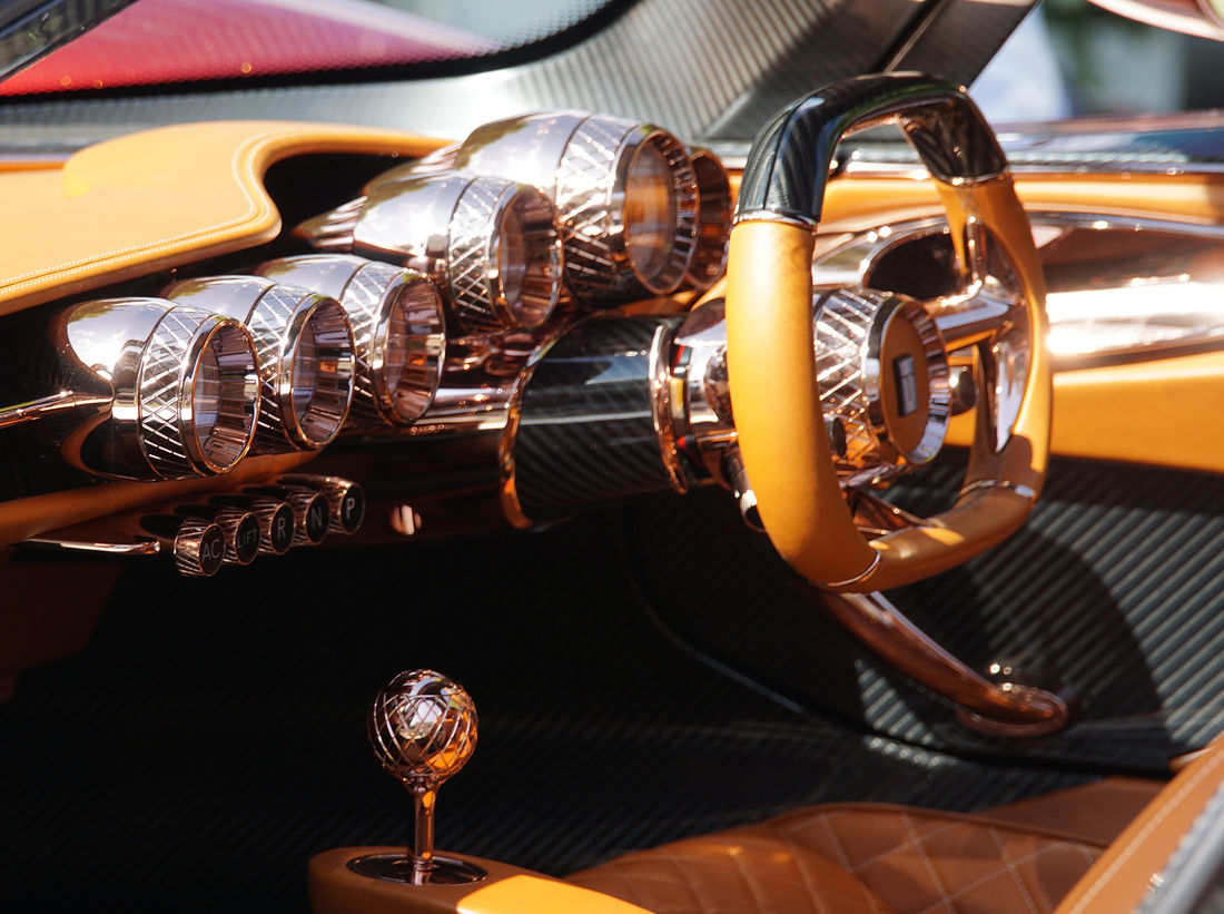 Στα όρια της εκκεντρικότητας φτάνει ο σχεδιασμός του κόκπιτ.