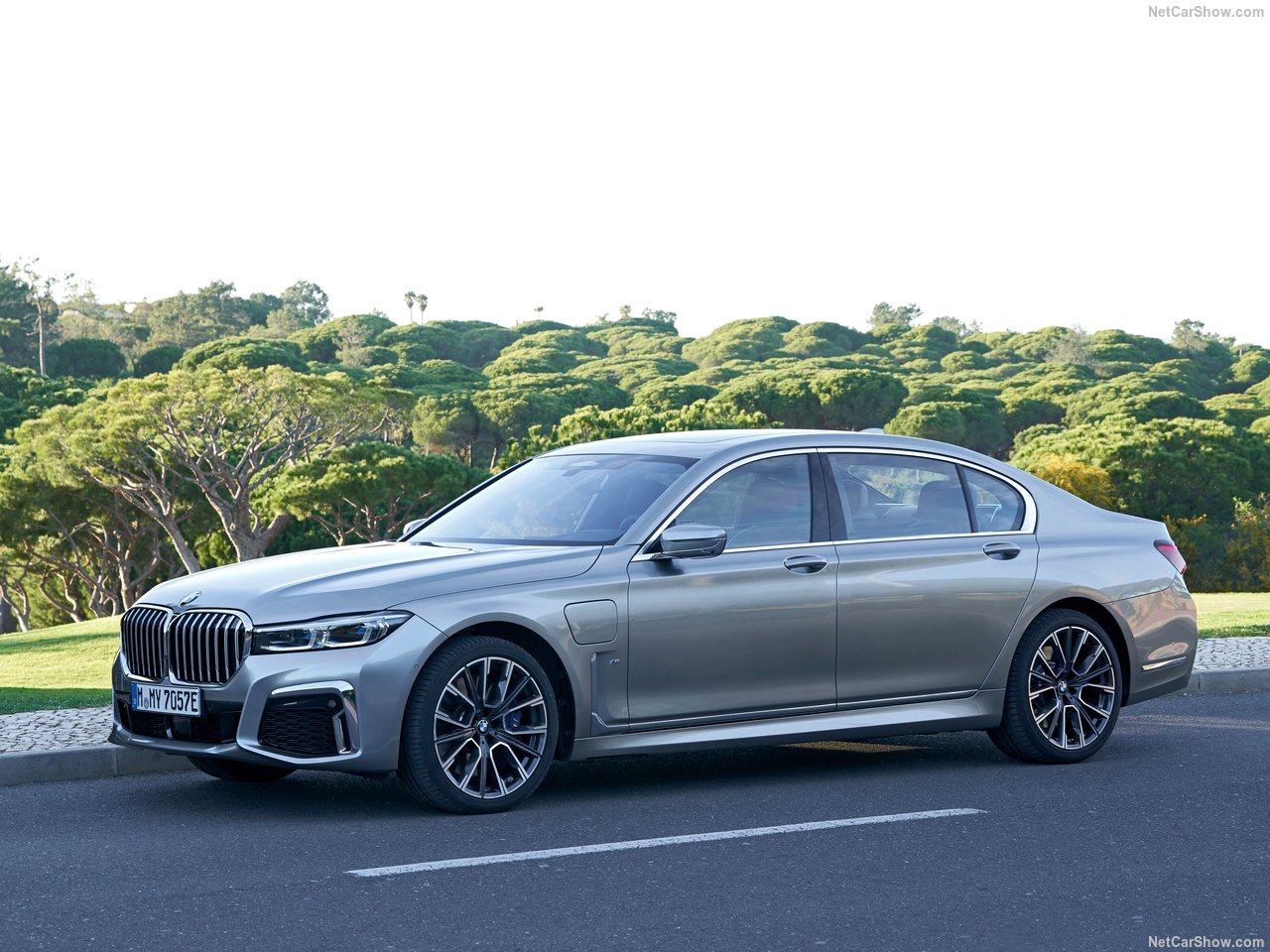 BMW 740e