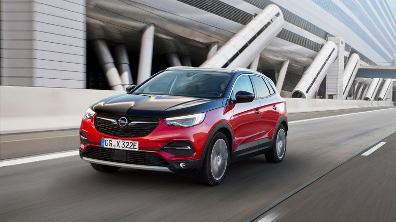 Opel Grandland X Hybrid4