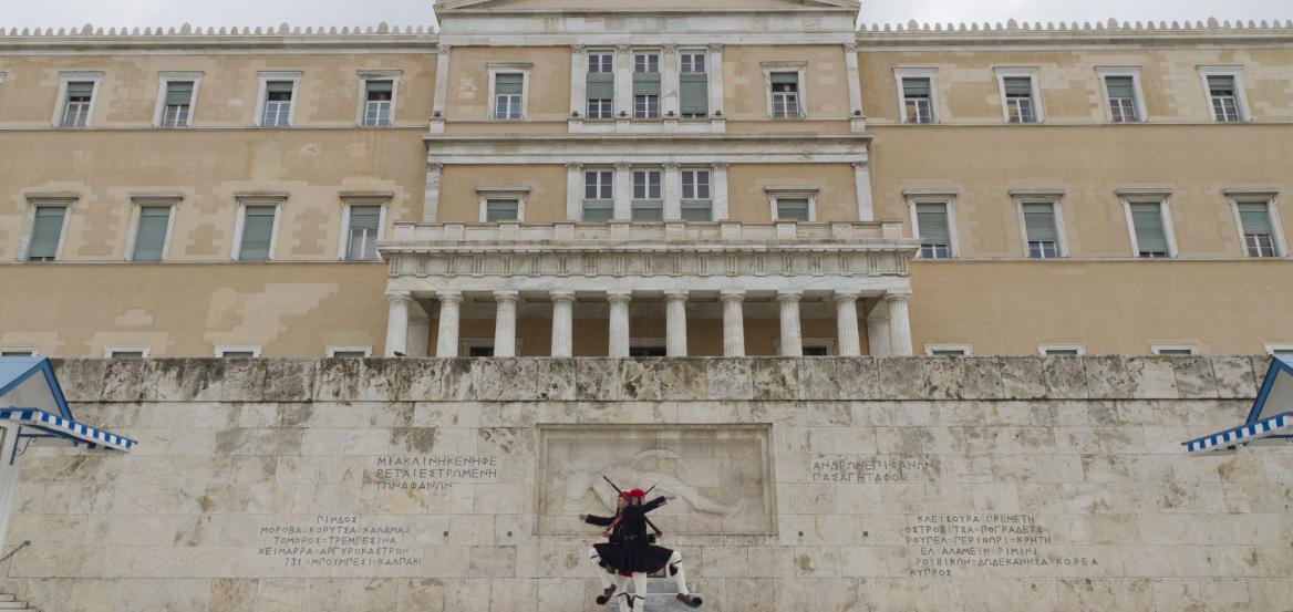 ΚΕΠΕ: Ευνοϊκές ενδείξεις για βελτίωση των οικονομικών συνθηκών