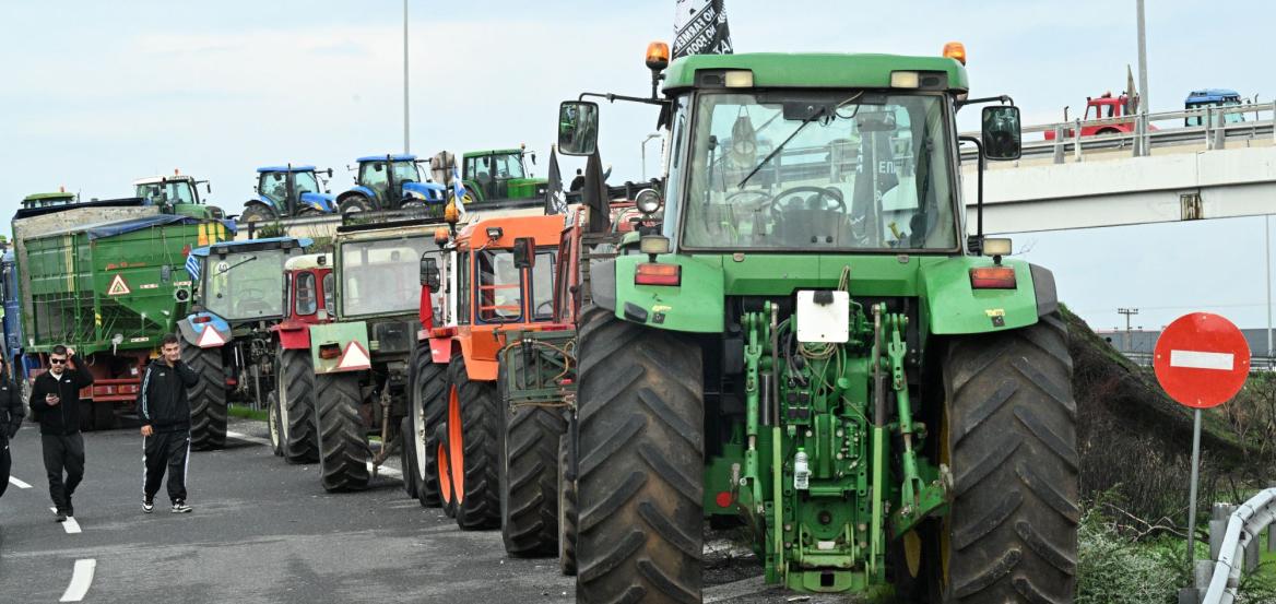https://www.insider.gr/sites/default/files/styles/article_full_image/public/2025-12/agro-eurokinissi_0.jpg?itok=eIfNO847