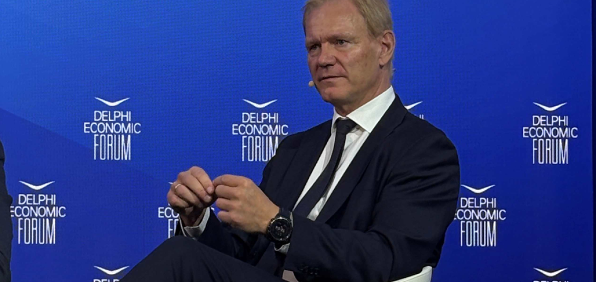 Stig Thorgersen (EY) στο Οικονομικό Φόρουμ Δελφών: Η Ελλάδα πρέπει να μετασχηματιστεί σε εξαγωγέα άμυνας, από απλός αγοραστής