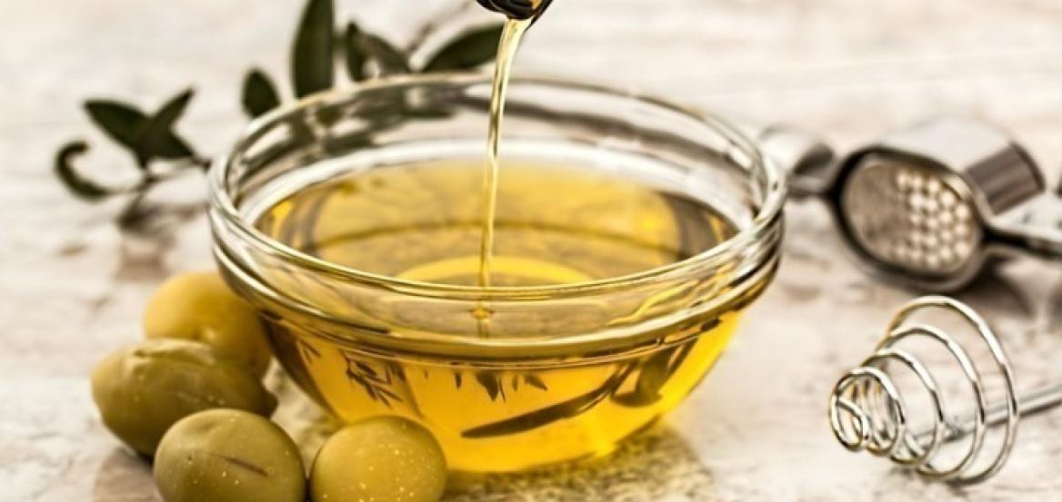 Φέτα και ελαιόλαδο: Οι δύο ελληνικοί «πρεσβευτές» των 2,1 δισ. ευρώ
