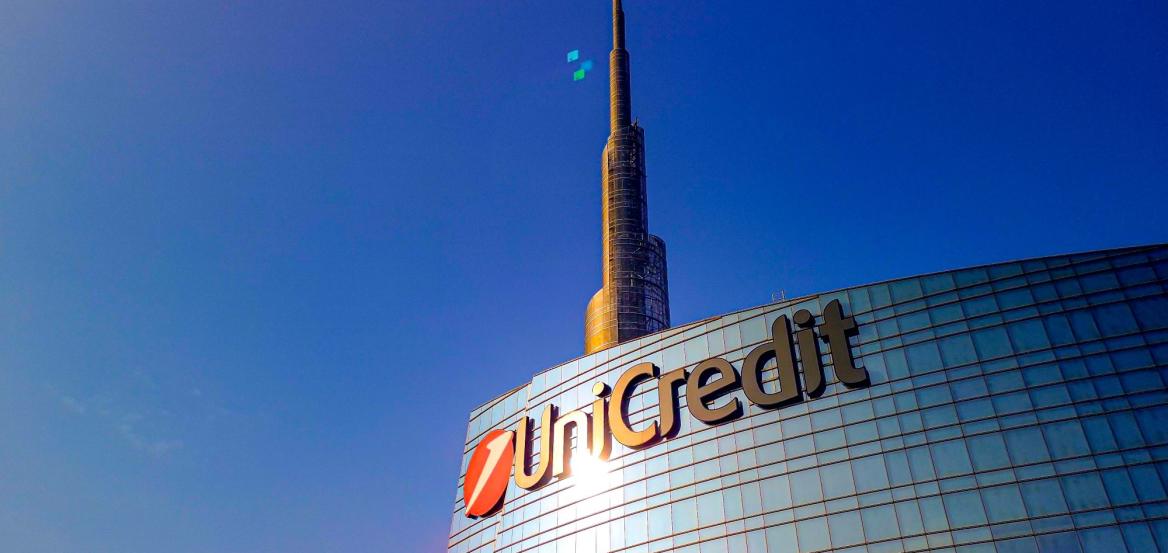 Unicredit: Πάνω από τις προβλέψεις τα κέρδη στο β' τρίμηνο - Αναμένει απόδοση 15% από την επένδυση στην Commerzbank