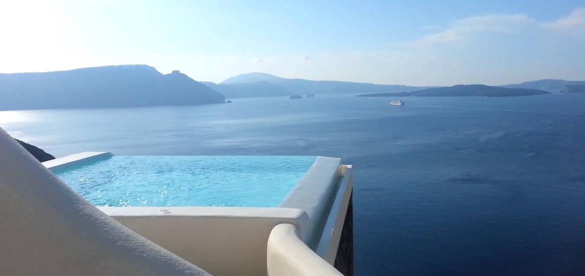 https://www.insider.gr/sites/default/files/styles/article_full_image/public/imported/articles/2018-03/hotels_0.jpg?itok=NDXWJBjr