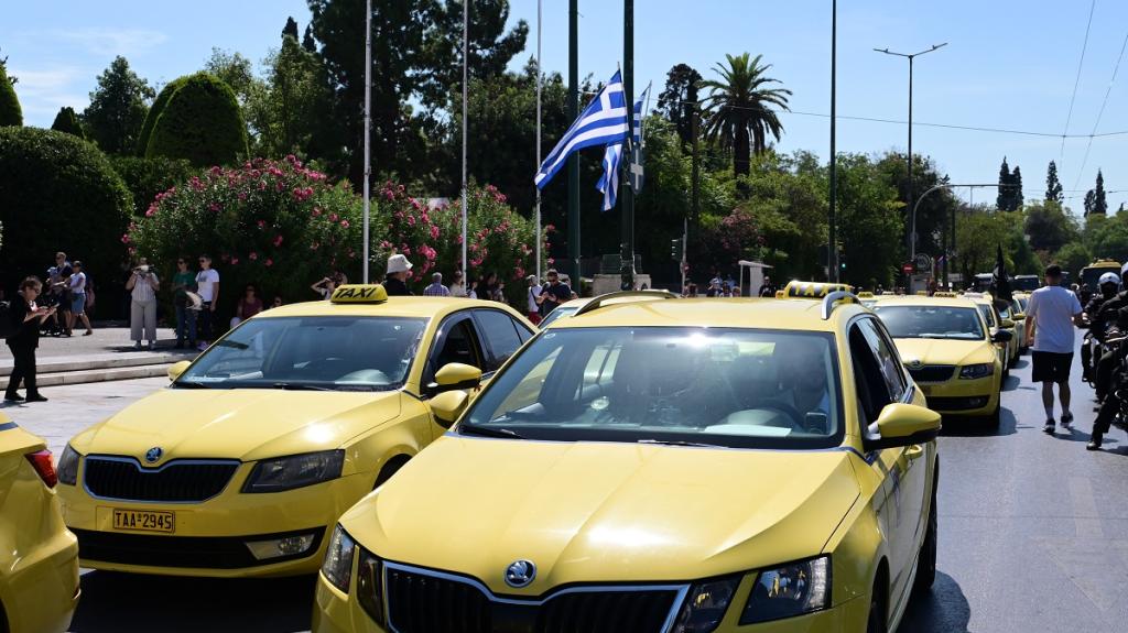 Νέες επιδοτήσεις 108 δικαιούχων στα «Πράσινα Ταξί»