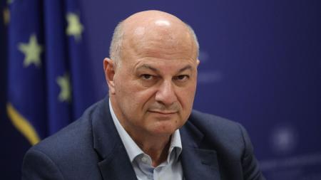 Τσιάρας: «Η πόρτα του υπουργείου είναι ανοιχτή για διάλογο» - Το σχέδιο των πληρωμών ως τέλος του 2025