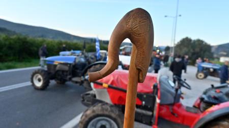 Ποιοι έλαμψαν δια της απουσίας τους από τα αγροτικά μπλόκα;